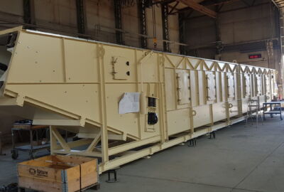 Heavy duty fuel intake conveyor